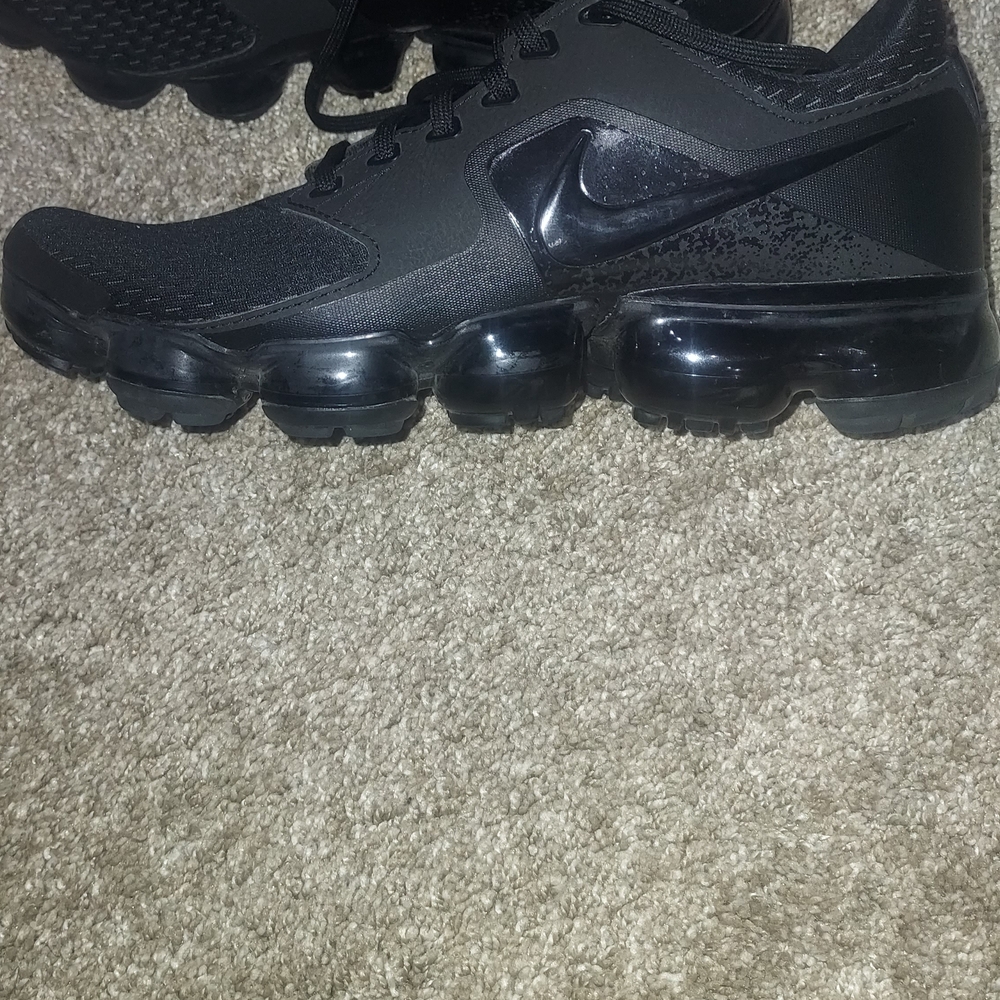 Nike Black Athletic Sneakers